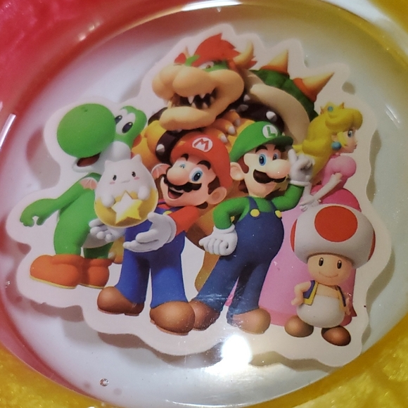 Resin ashtray - Picture 2 of 3